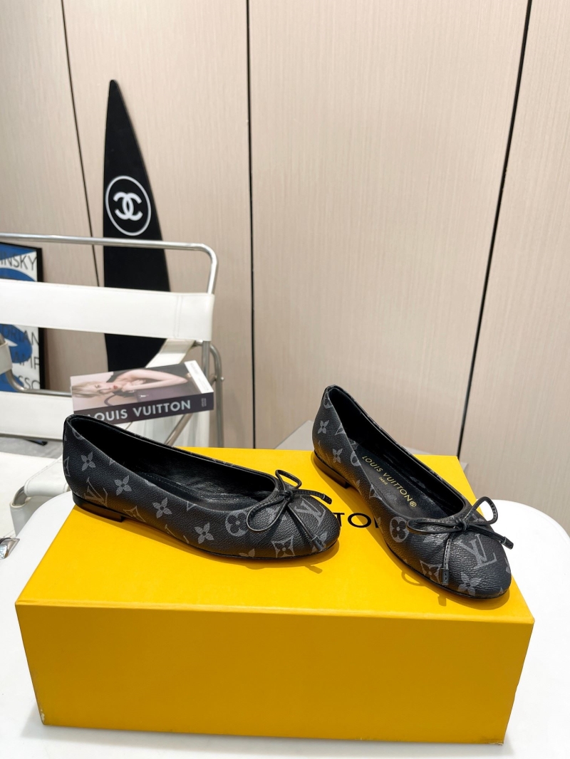 LV flat shoes